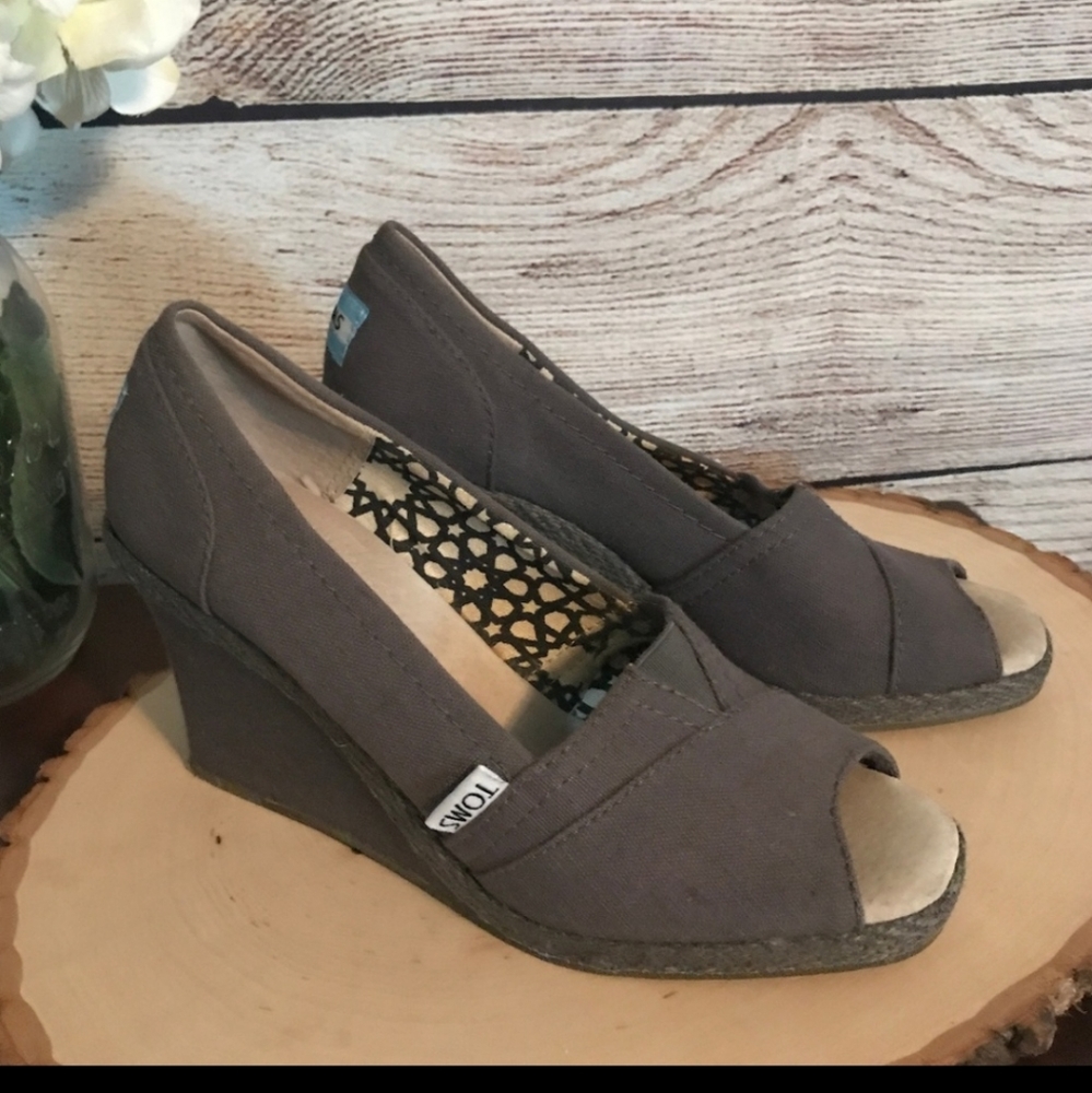 Tom's Ash Canvas Wedge